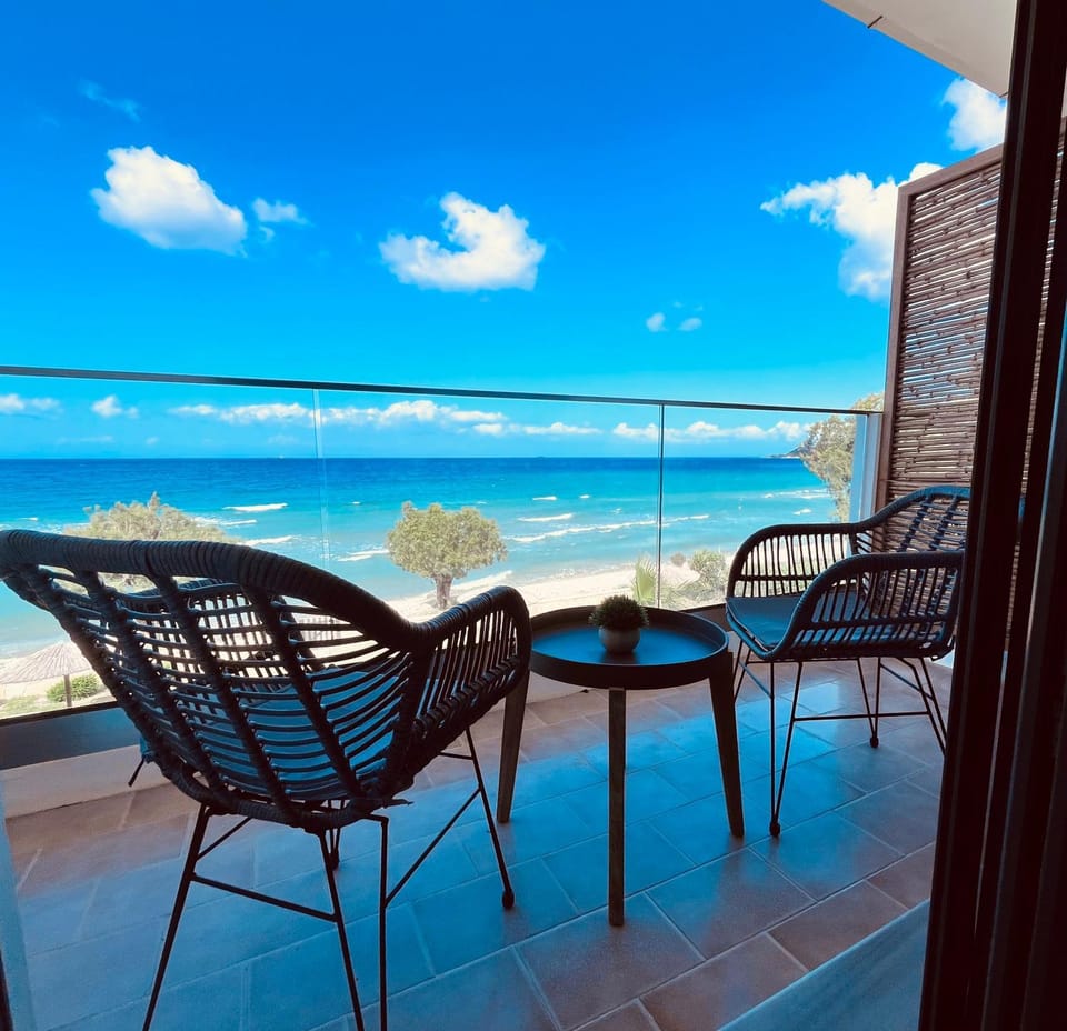 Balcony/Terrace, Beach, Sea view