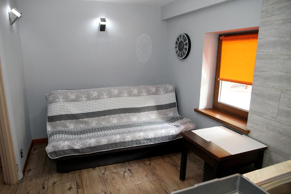 Pokoje Sowa Domek Sowa Apartment in Poland
