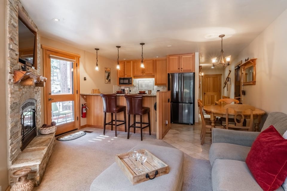 Northstar - Ski View Condo House in Northstar Drive