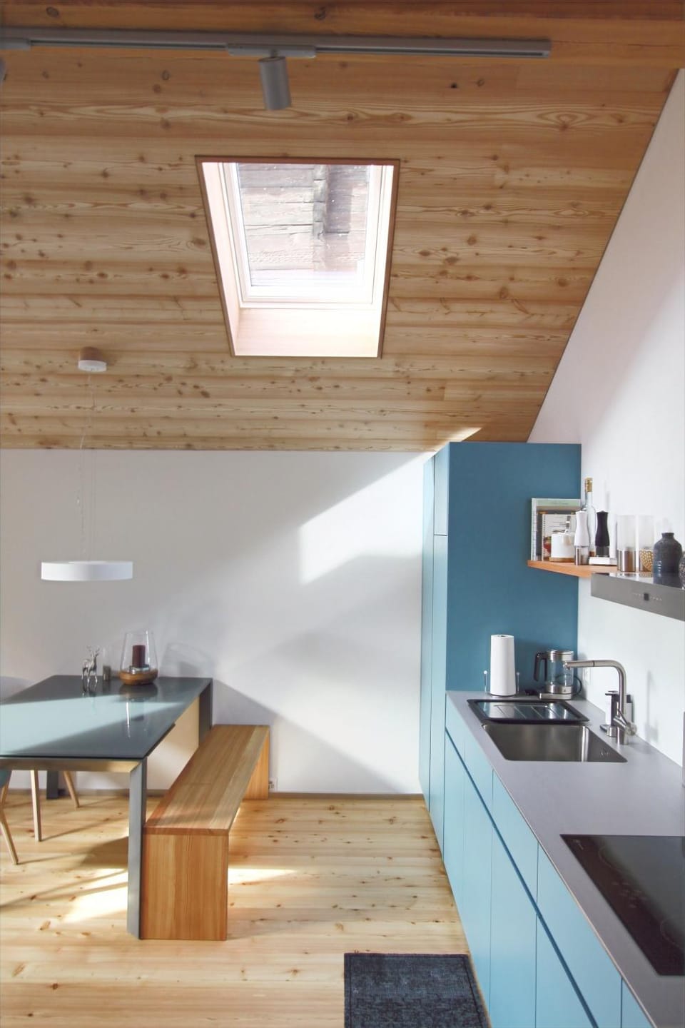 Kitchen or kitchenette, Photo of the whole room, Decorative detail