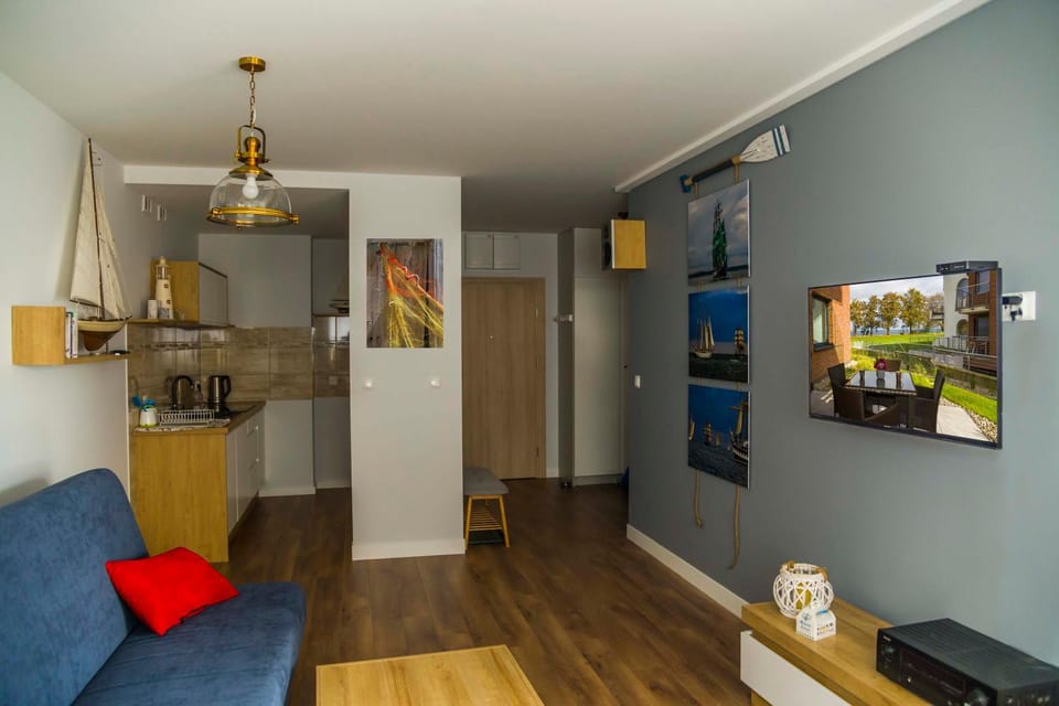 Kitchen or kitchenette, Living room, Seating area