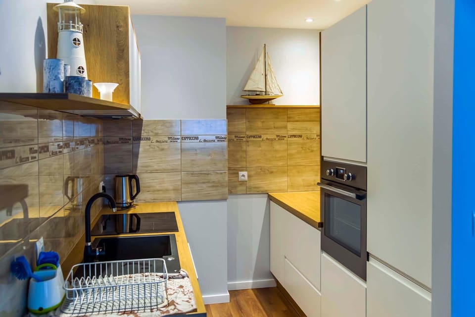 Coffee/tea facilities, Kitchen or kitchenette