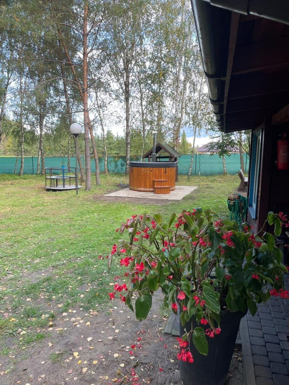 Garden, Hot Tub, Bath