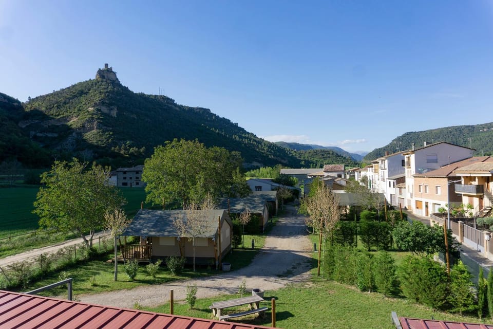 Off site, Day, Natural landscape, Bird's eye view, Summer, On site, Mountain view