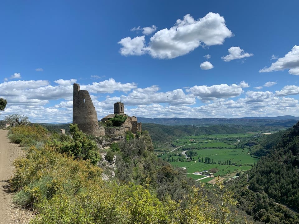 Nearby landmark, Natural landscape, Activities, Place of worship, Hiking, Mountain view