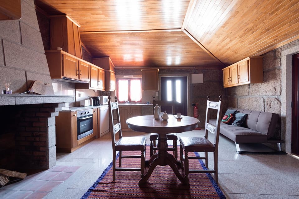 Casa do Meia Noite House in Vila Real District
