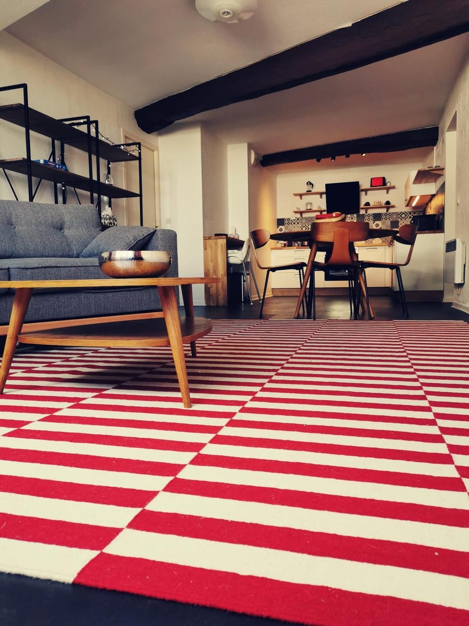 Kitchen or kitchenette, Living room