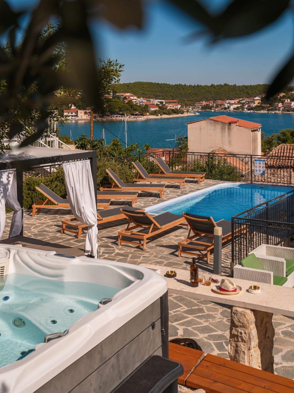 Tisno Resort Apartment in Tisno