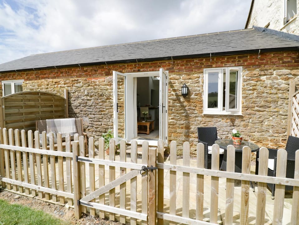 Oak Barn House in Daventry District