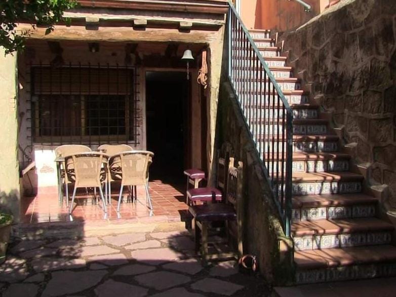 A la Sombra de la Torre Country House in Valencian Community