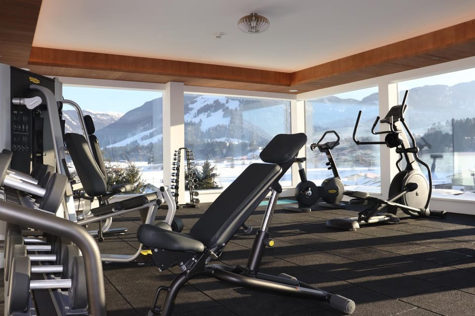 View (from property/room), Fitness centre/facilities