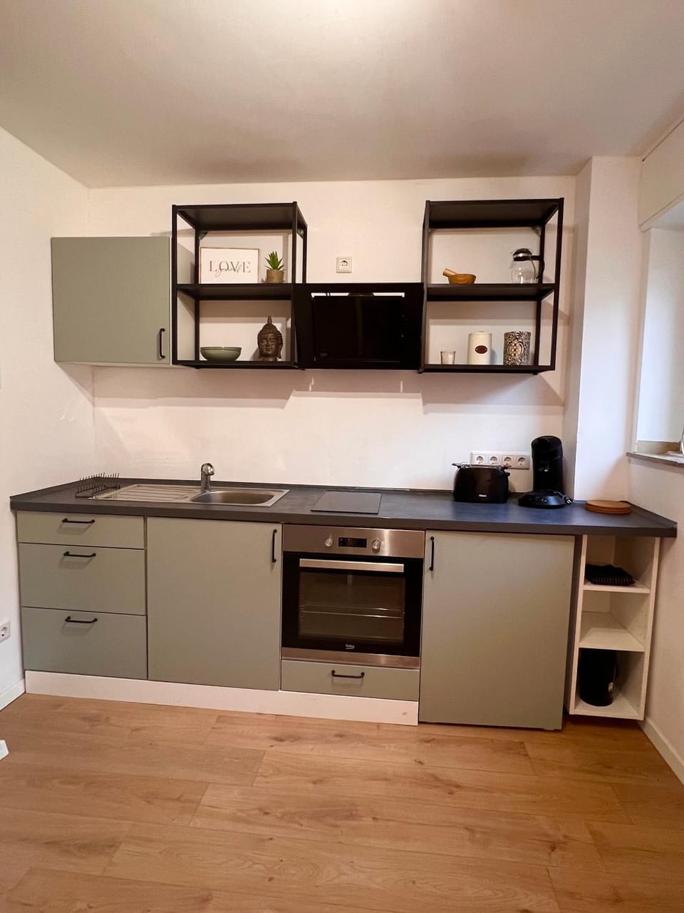 Coffee/tea facilities, Kitchen or kitchenette