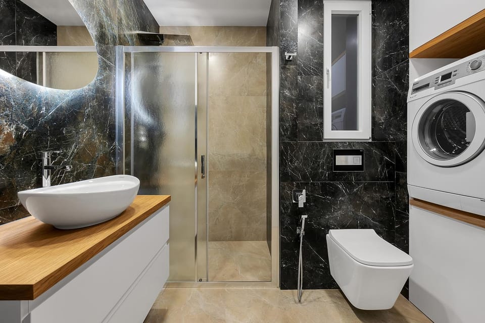 Shower, Toilet, Bathroom, washing machine, dryer