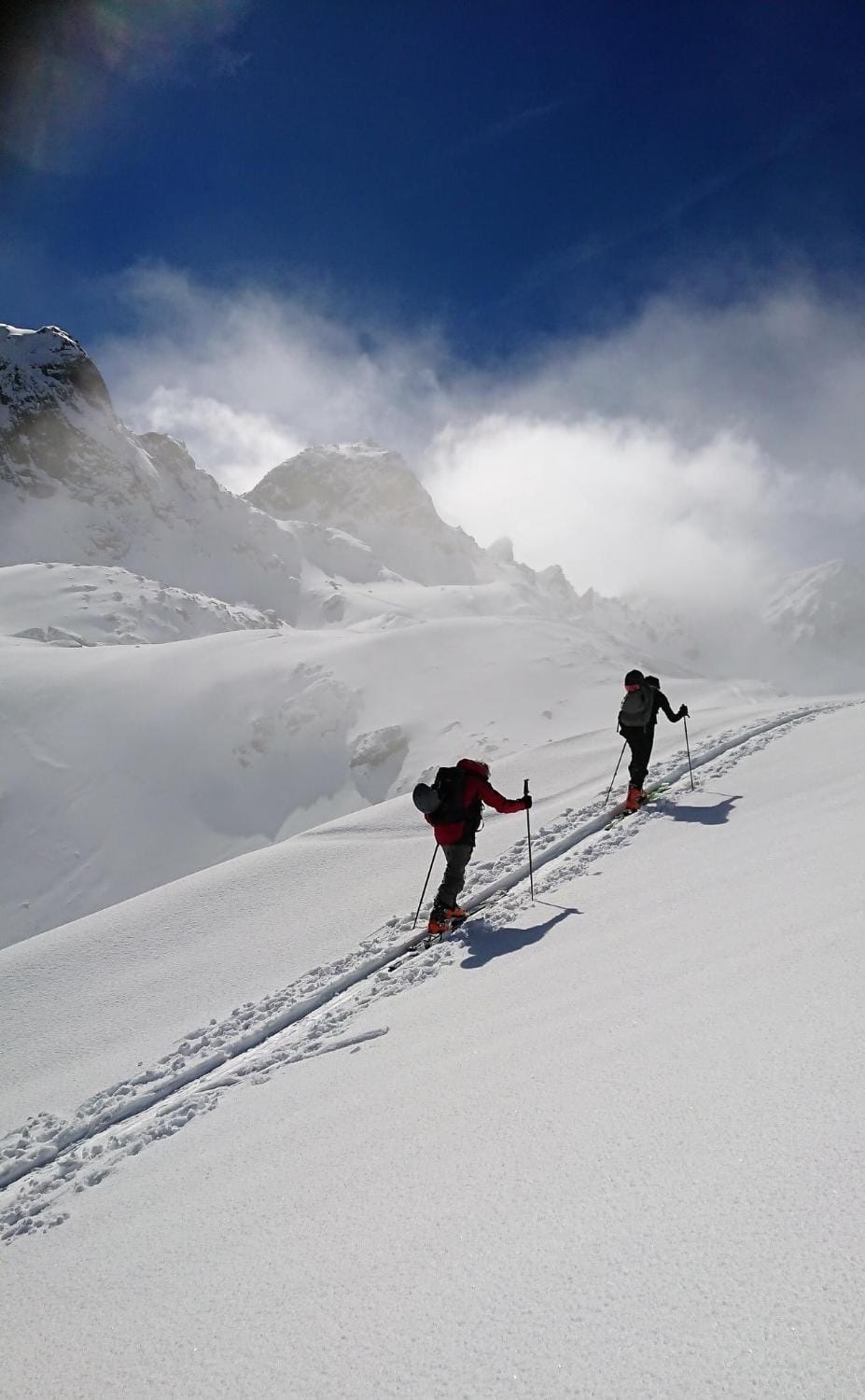 Skiing