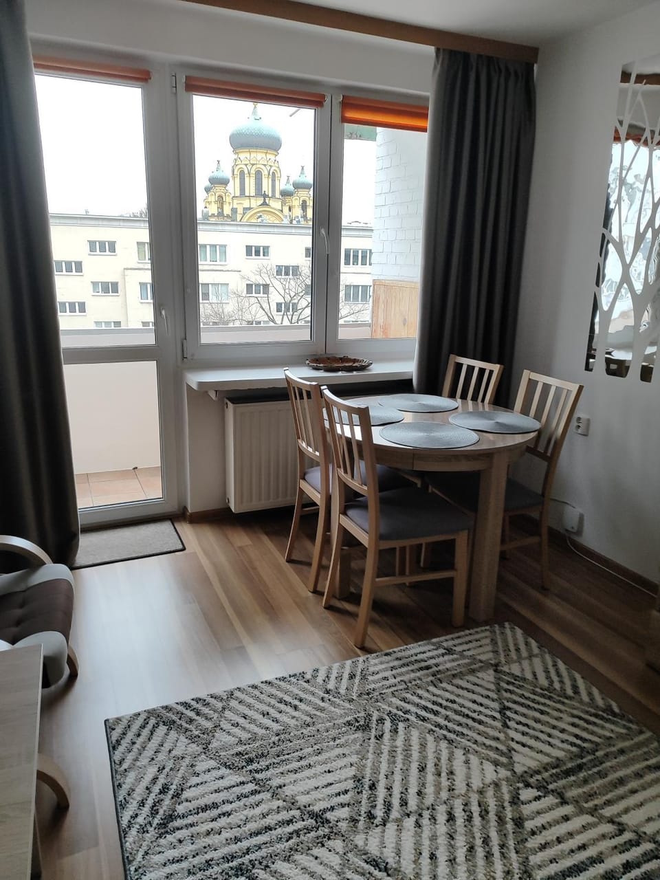 Apartament Praski 5 minut od metra i starego miasta spacerem do zoo i Konesera Apartment in Warsaw