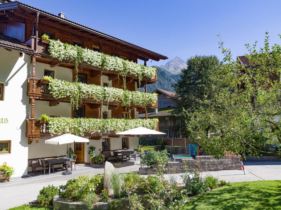 Property building, Natural landscape, View (from property/room), Balcony/Terrace, Mountain view