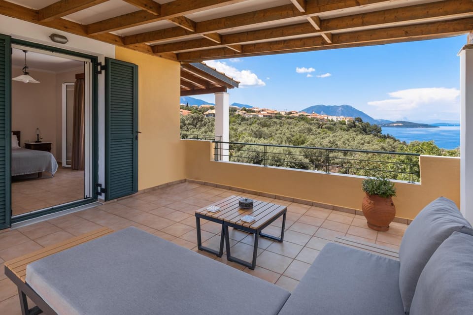 Patio, Day, Natural landscape, View (from property/room), Balcony/Terrace, Living room, Seating area, Mountain view, Sea view