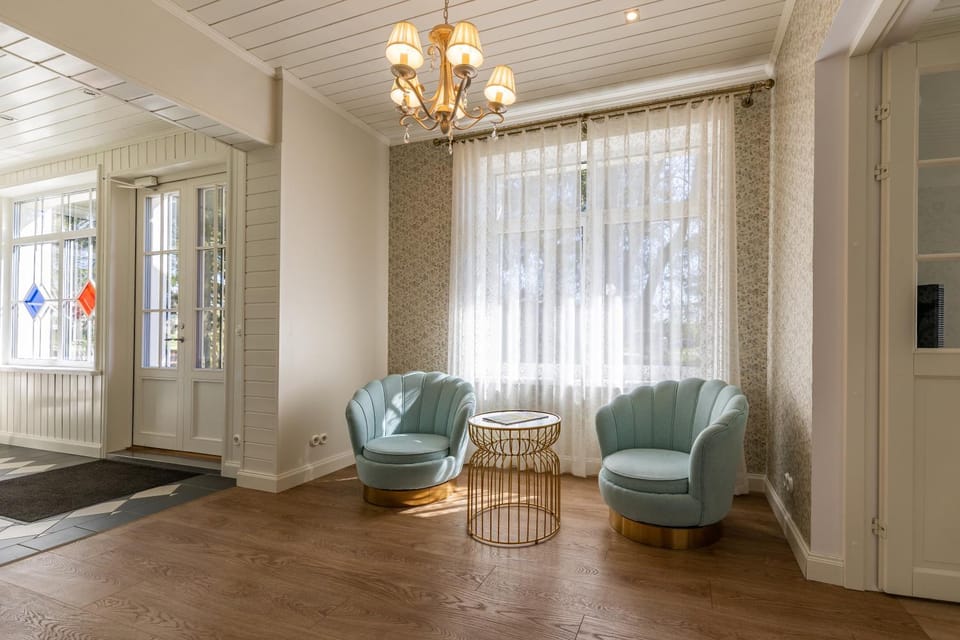 Lobby or reception, Seating area