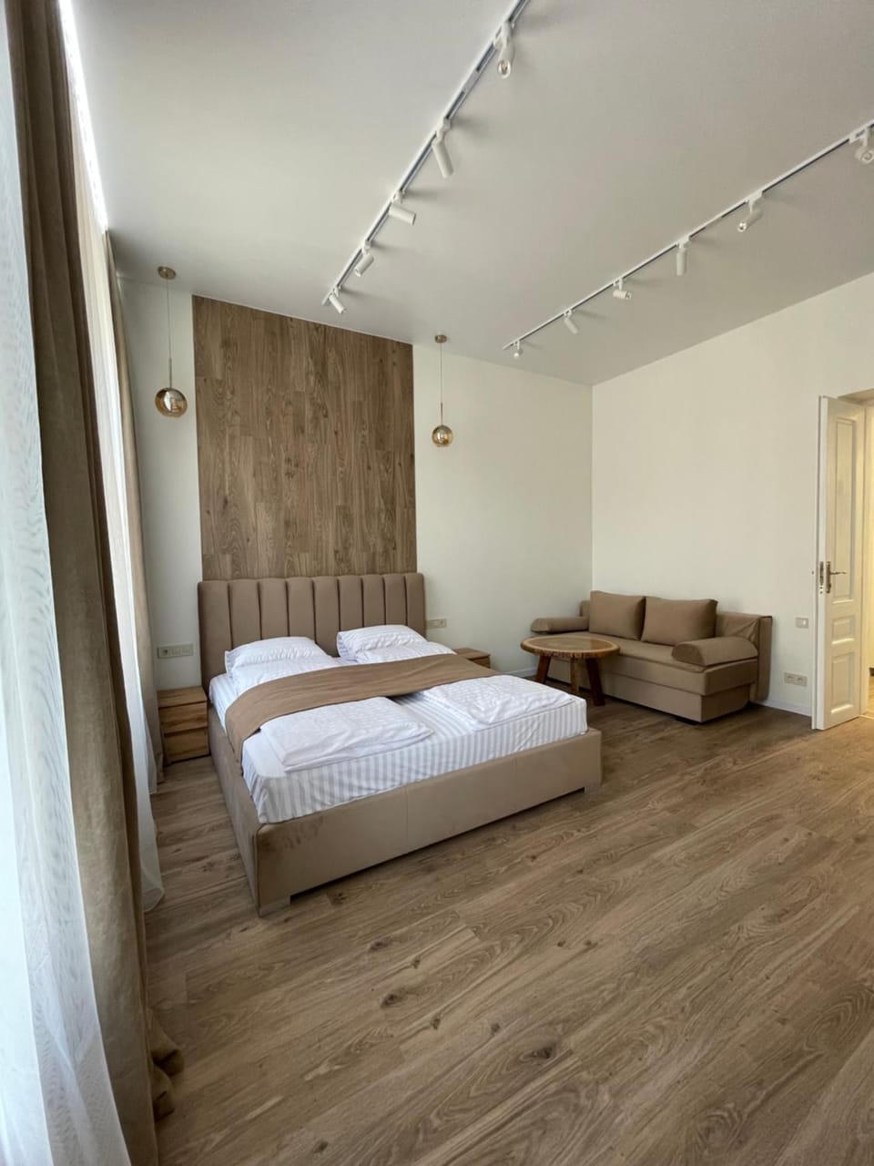Тиктора, 3 ЦЕНТР Apartment in Lviv