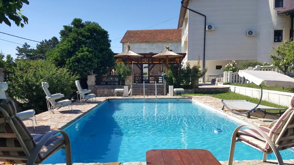 VILA PEKEČ Villa in Vojvodina