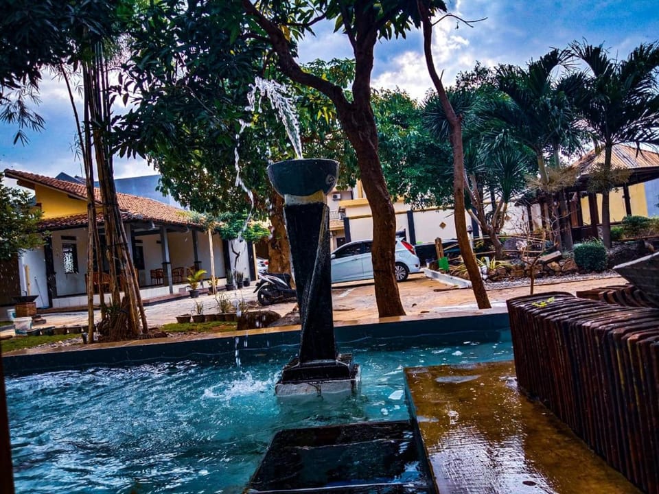 Pool view