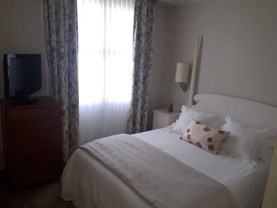 Habitación con baño individual Vacation rental in Bilbao