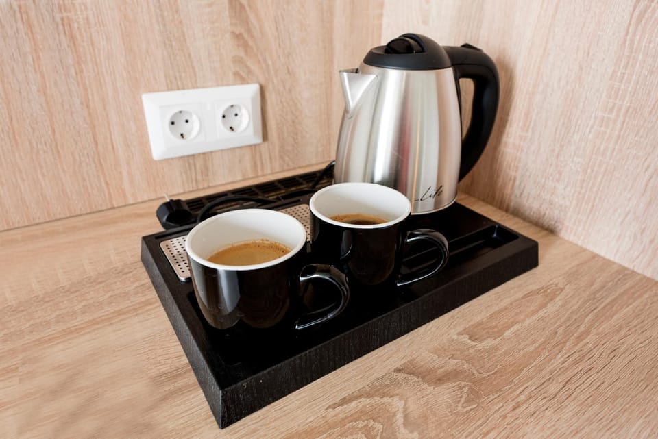 Coffee/tea facilities, Kitchen or kitchenette