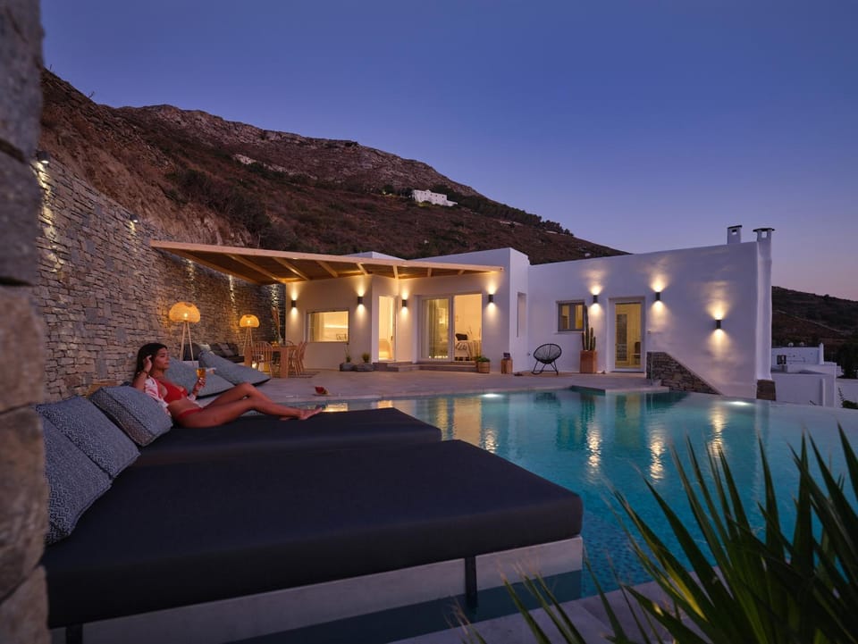 Infinity sea view hillside villa with private pool House in Paros