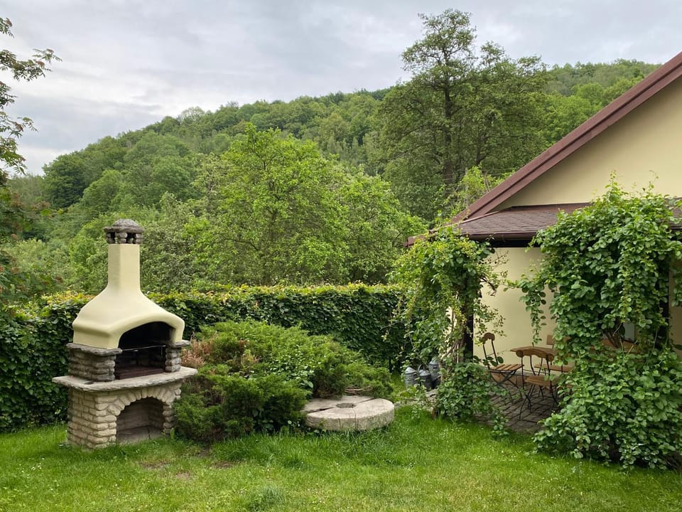 BBQ facilities, Garden