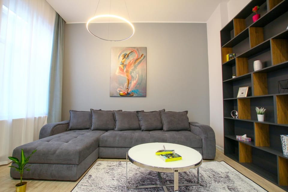 Library, Living room, Seating area