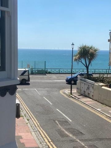 Parisien Parfumerie House in Brighton