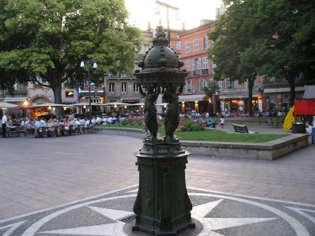 Neighbourhood
