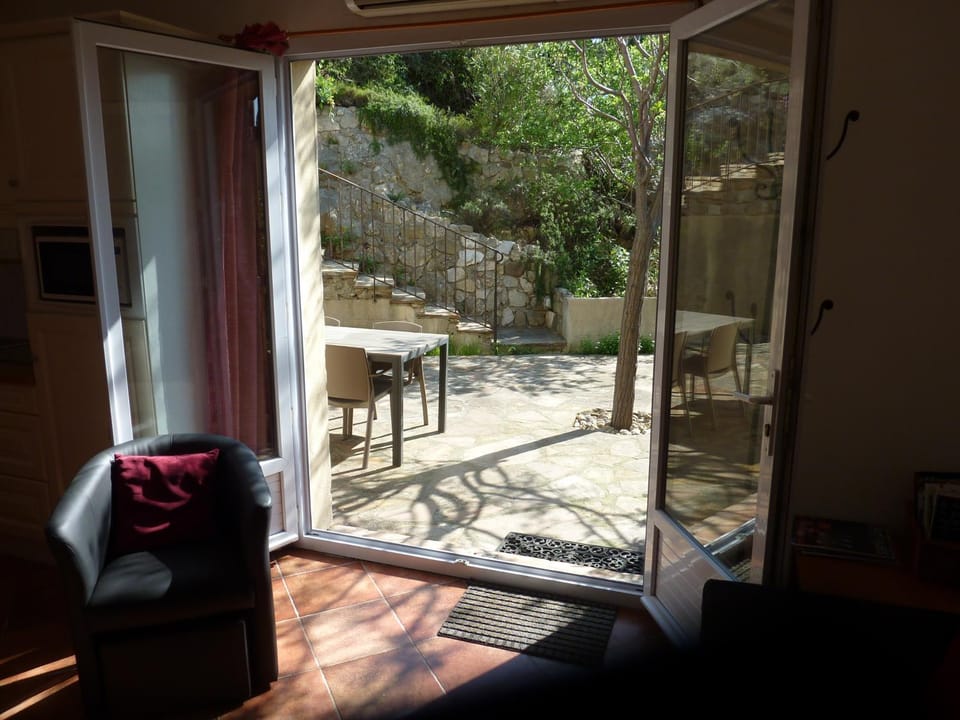 Patio, View (from property/room)