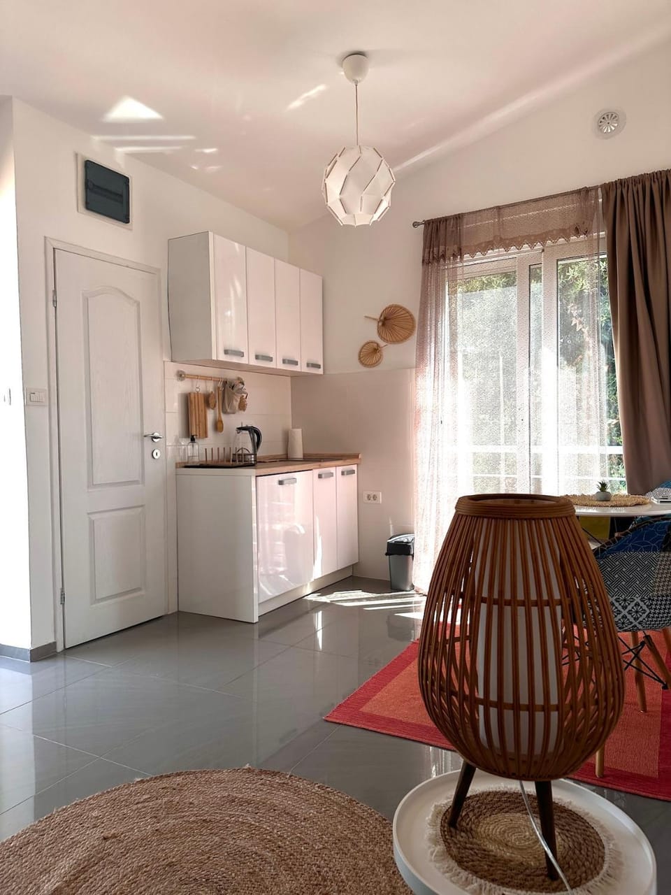 Living room, kitchen