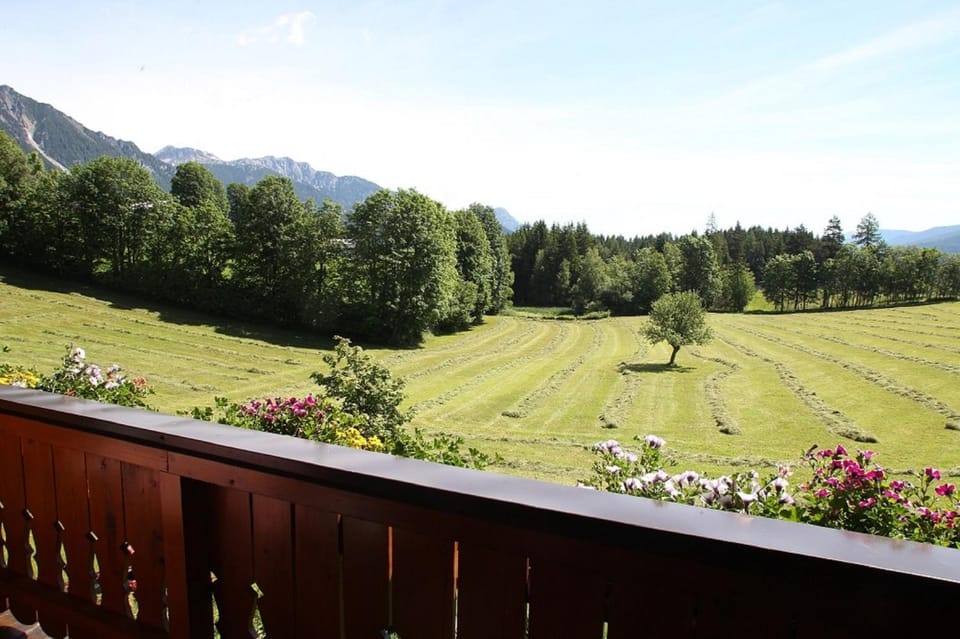 Summer, View (from property/room), Balcony/Terrace, Garden view, Mountain view