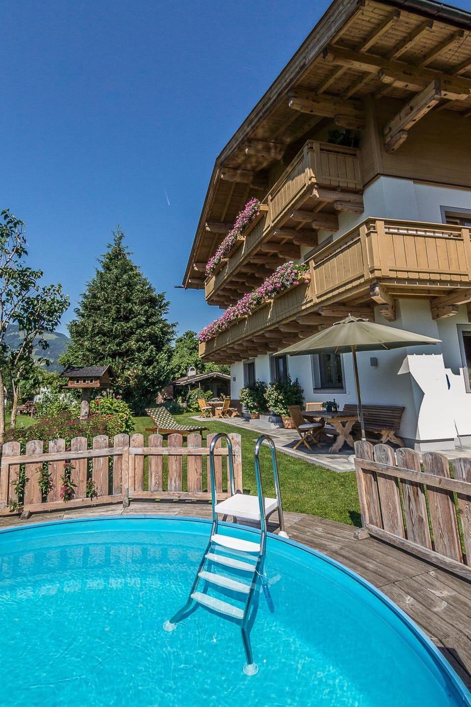 Property building, Pool view, Swimming pool
