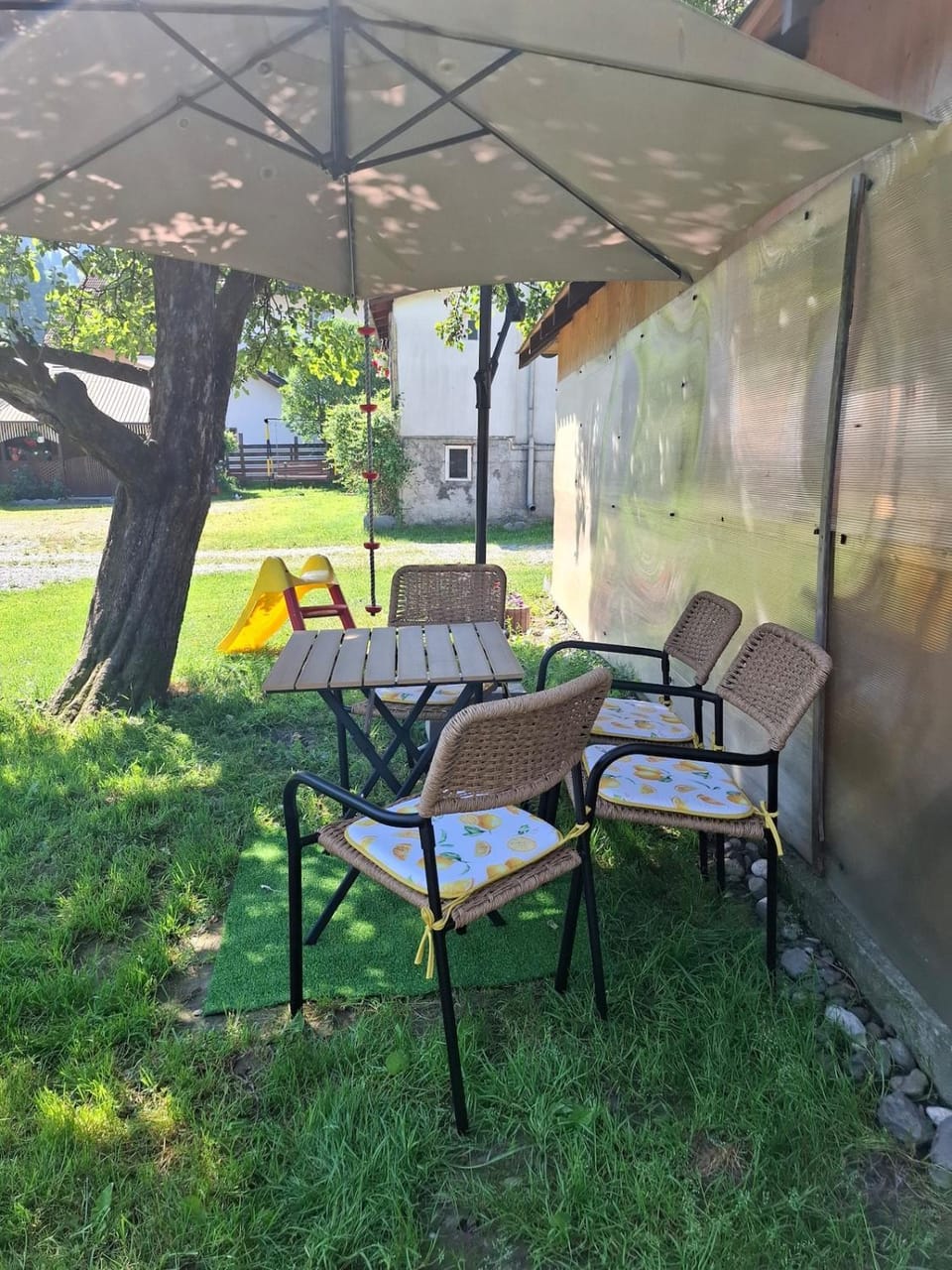 Patio, Garden, Garden view