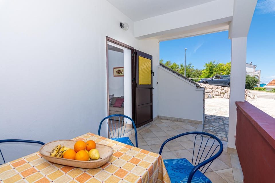 Patio, Balcony/Terrace, Seating area