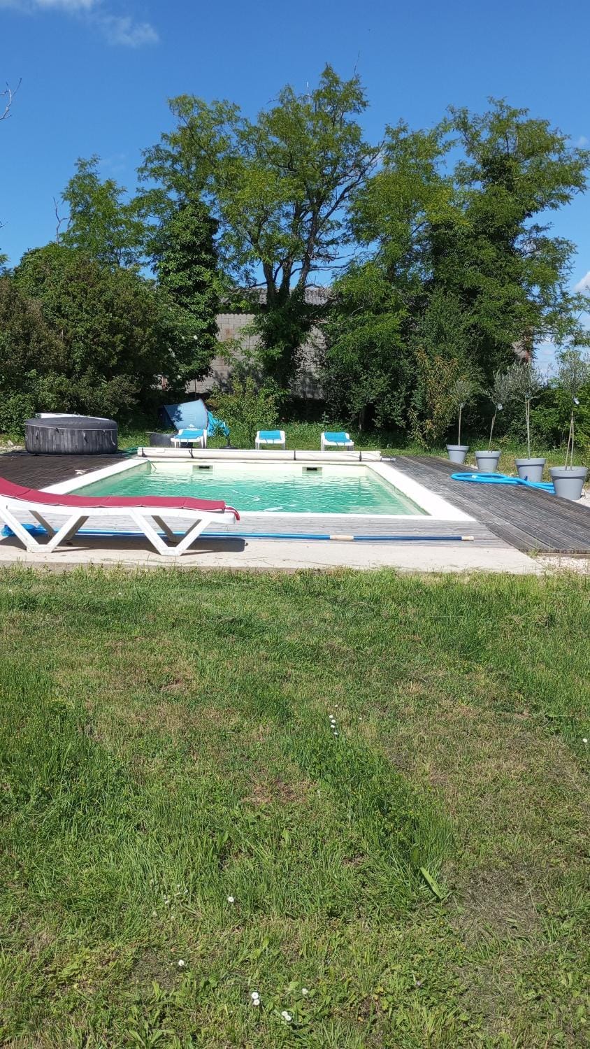 LE PARDÈS BnB jardin et piscine Vacation rental in Rocamadour
