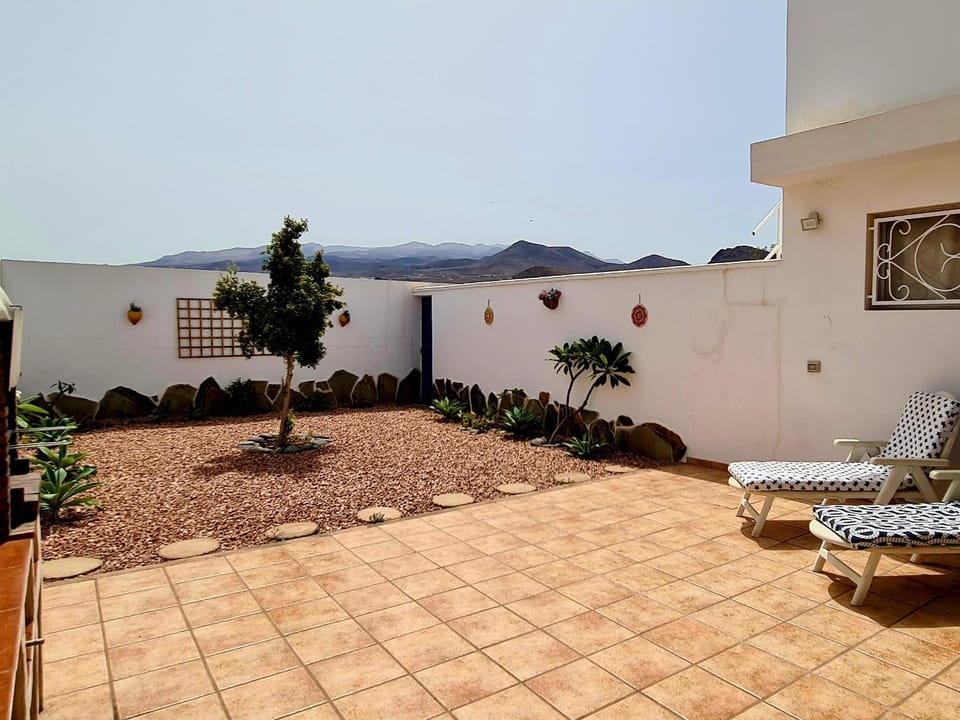 Garden, Mountain view
