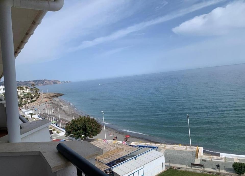 Preciosas vistas al mar Apartment in Nerja