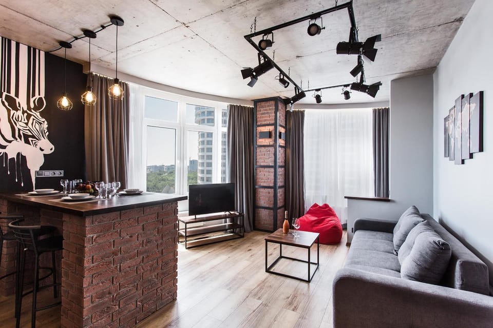 Arcadia Loft Style (sea view) Apartment in Odessa