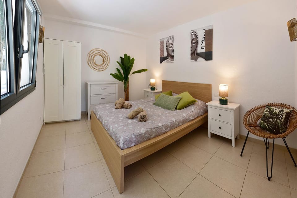 Apartamento con jardincito en el centro de CADAQUÉS Apartment in Cadaqués