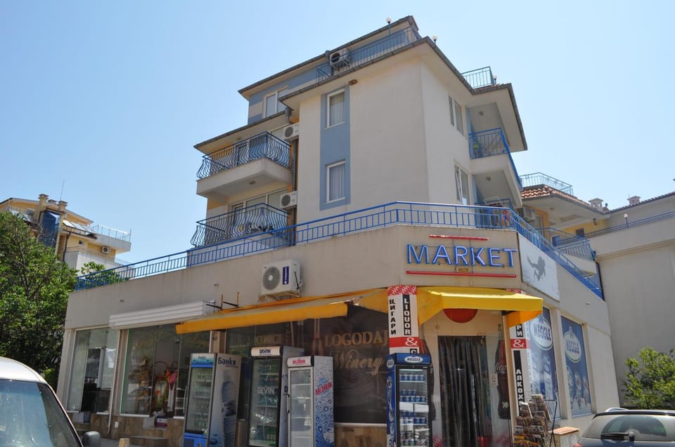 Апартамент Одеса 22 Apartment in Sozopol