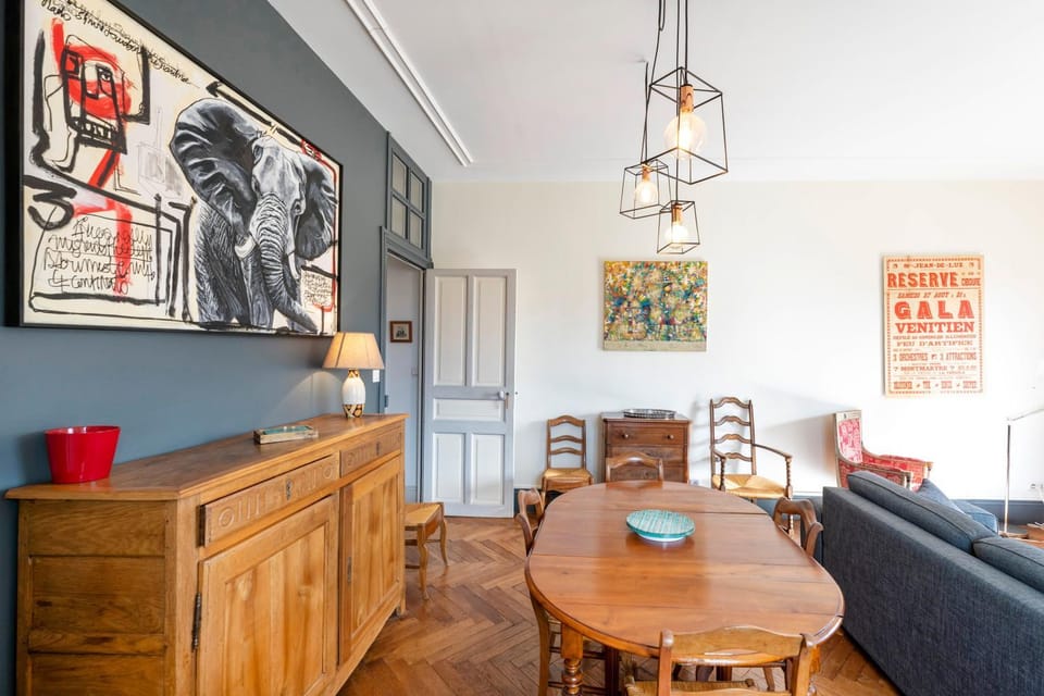 Property building, Living room