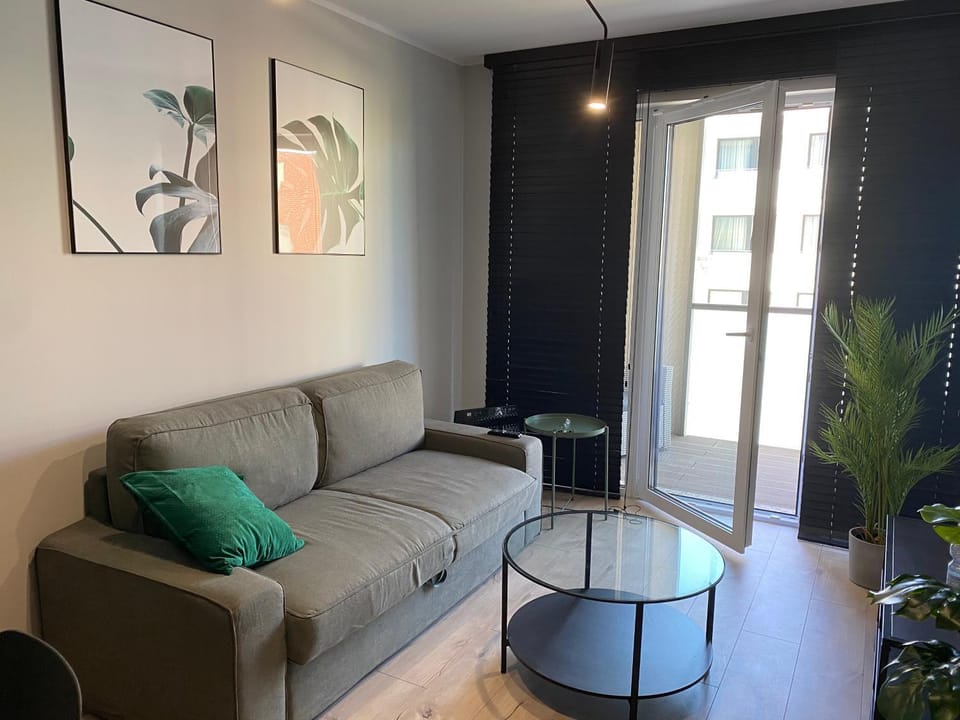 Bed, Living room, Seating area