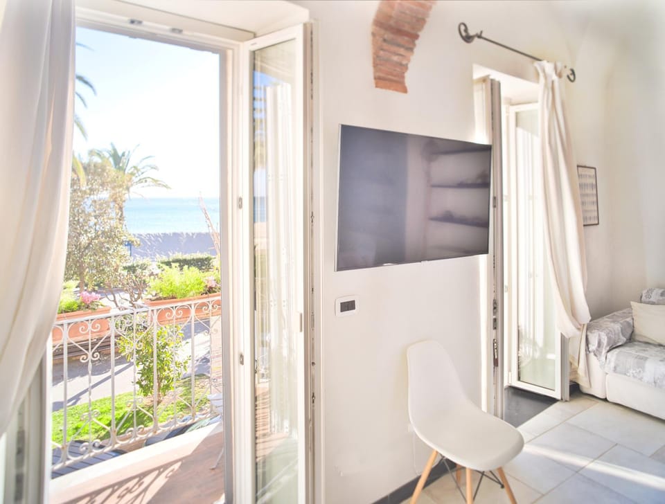 TV and multimedia, Sea view