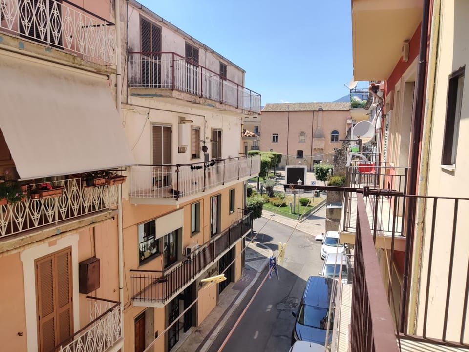 Property building, Neighbourhood, Street view, Parking