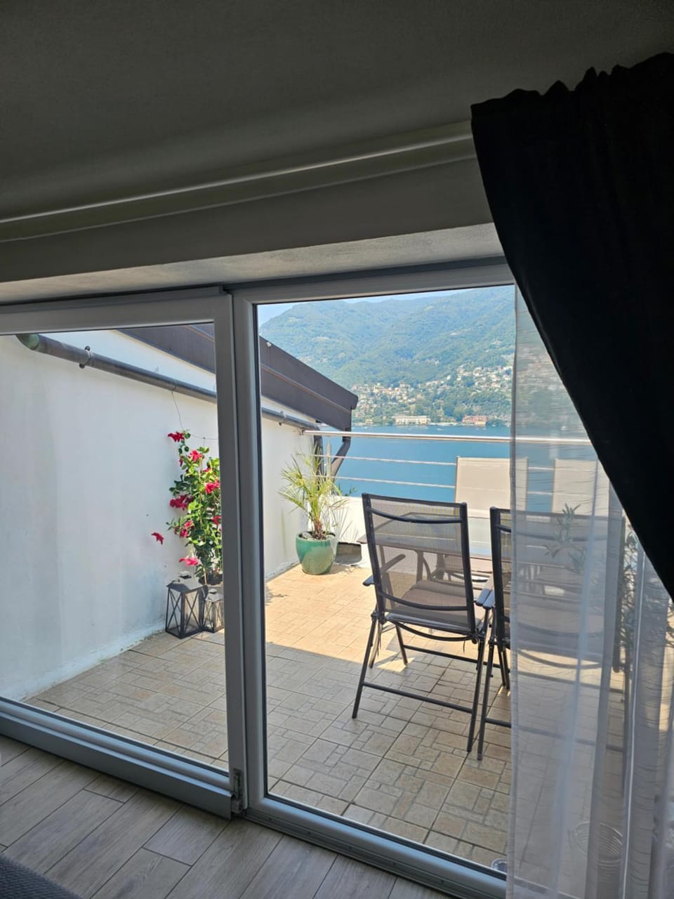 Vista Lago Como con terrazza Apartment in Como