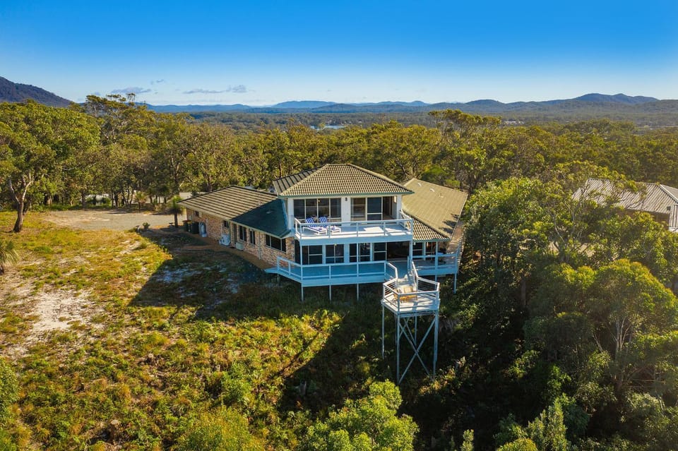 Property building, Neighbourhood, Bird's eye view